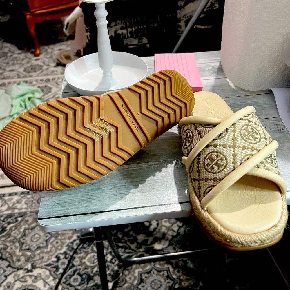 Tory Burch brand new slides